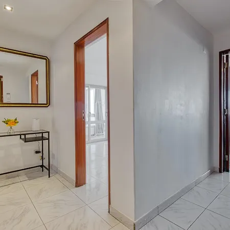 Quarto em Acomodações Particulares Familiar Com Vista Rio Num Partilhado *